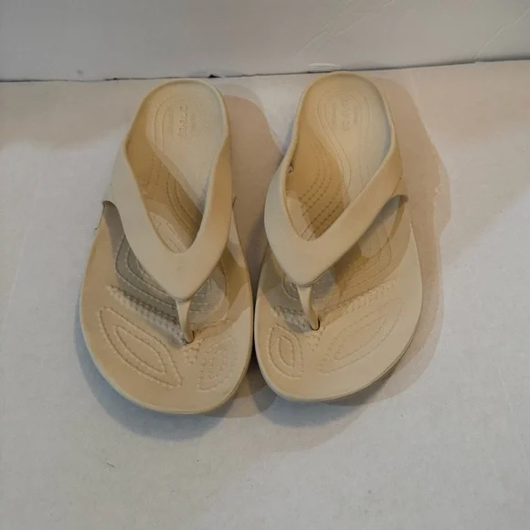 Crocs Women's Kadee II Flip Flop Sandals - Picture 4 of 10